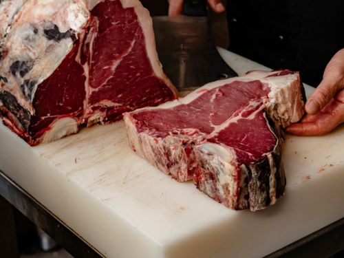 riconoscere-una-vera-bistecca-alla-fiorentina