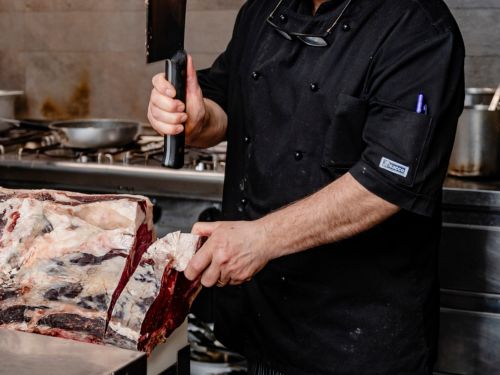 come-riconoscere-il-taglio-corretto-della-bistecca-alla-fiorentina